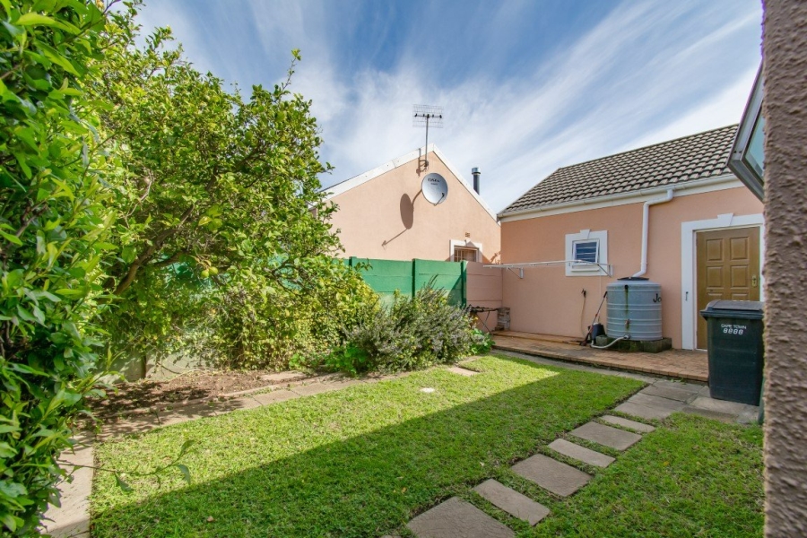 3 Bedroom Property for Sale in Bizweni Western Cape
